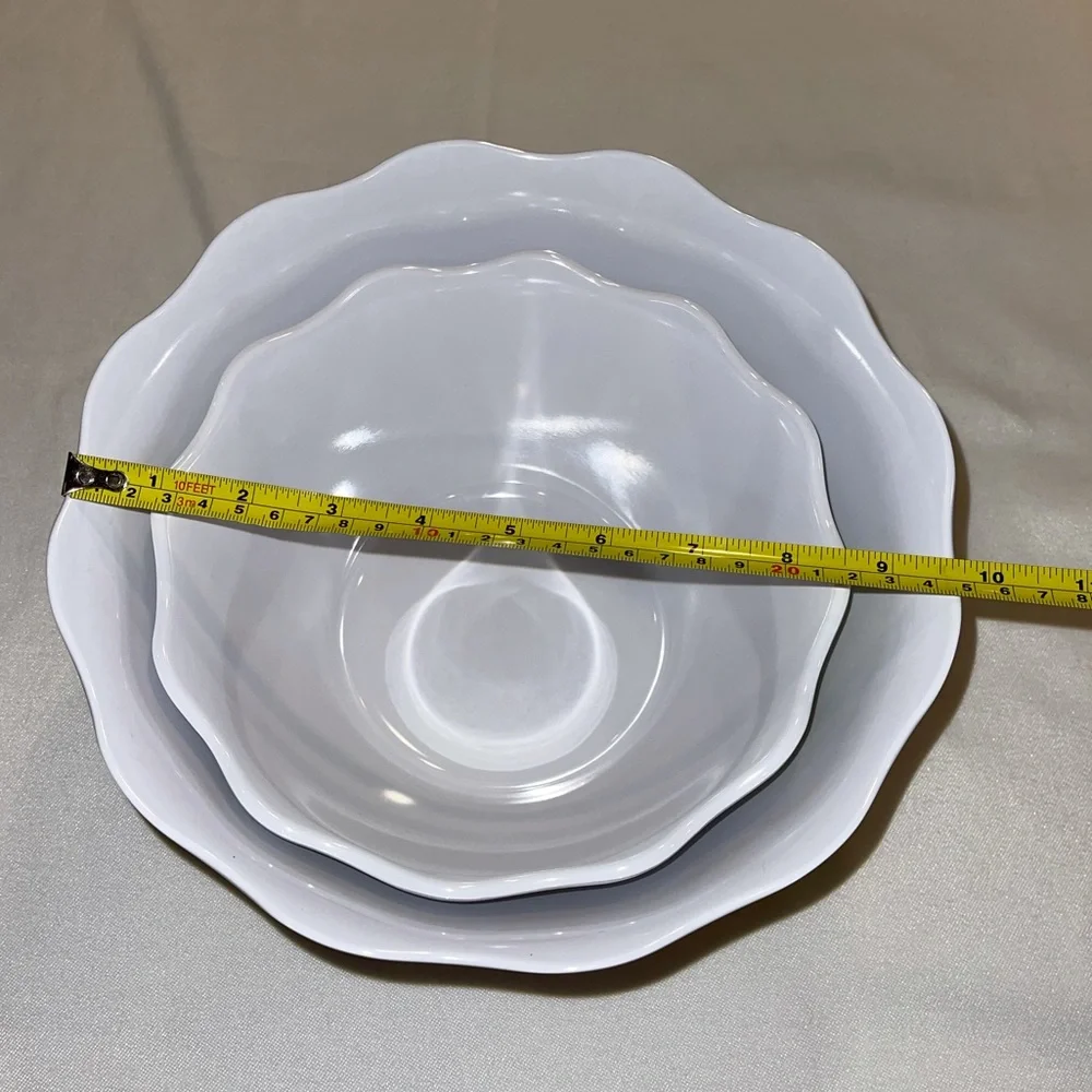 🌸Set 2 hard‎ plastic molded bowls, Home and Garden